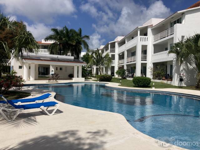 Condo en Renta de 2 Rec. en Playacar Fase II.