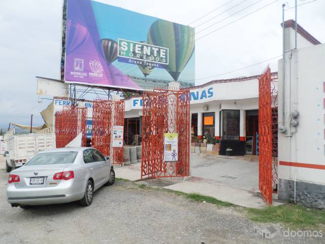 Local en zona comercial, Yuatepec, bodegas, oficinas.