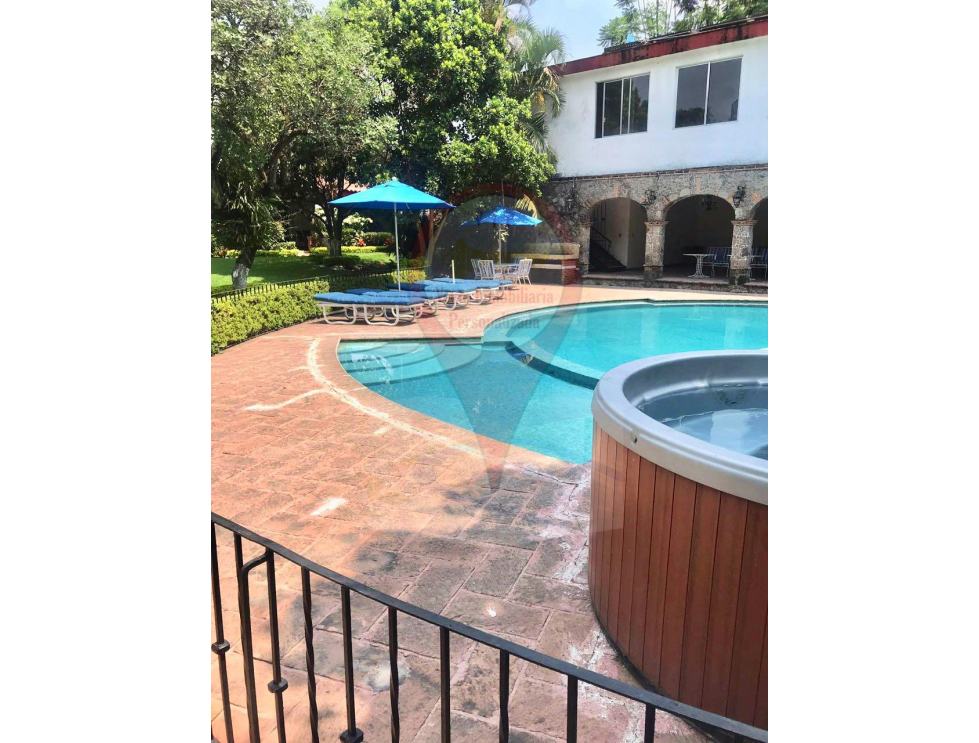 Venta o Renta Casa condominio Jardines Cuernavaca