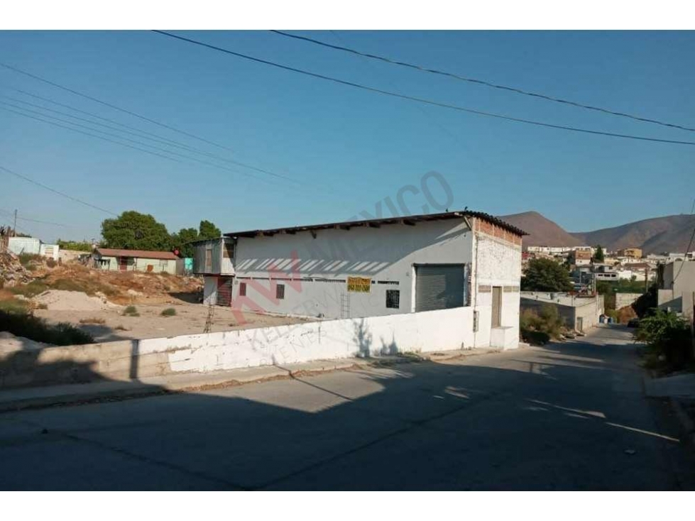 EXCELENTE BODEGA COMERCIAL EN RENTA  MENOS 15 MINUTOS GARITA DE OTAY