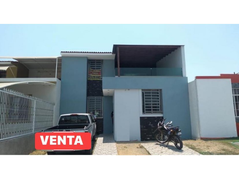 EN VENTA BONITA CASA CON ALBERCA EN LA COMARCA COLIMA