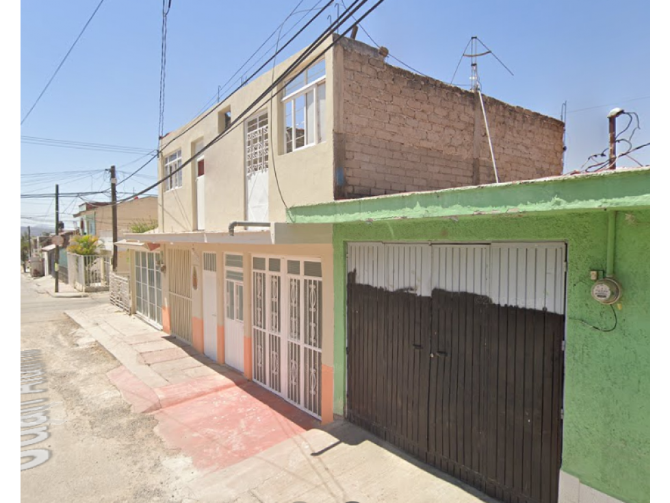 CASA DISPONIBLE EN COL. CENTRO  MNPIO. EL SALTO  JALISCO