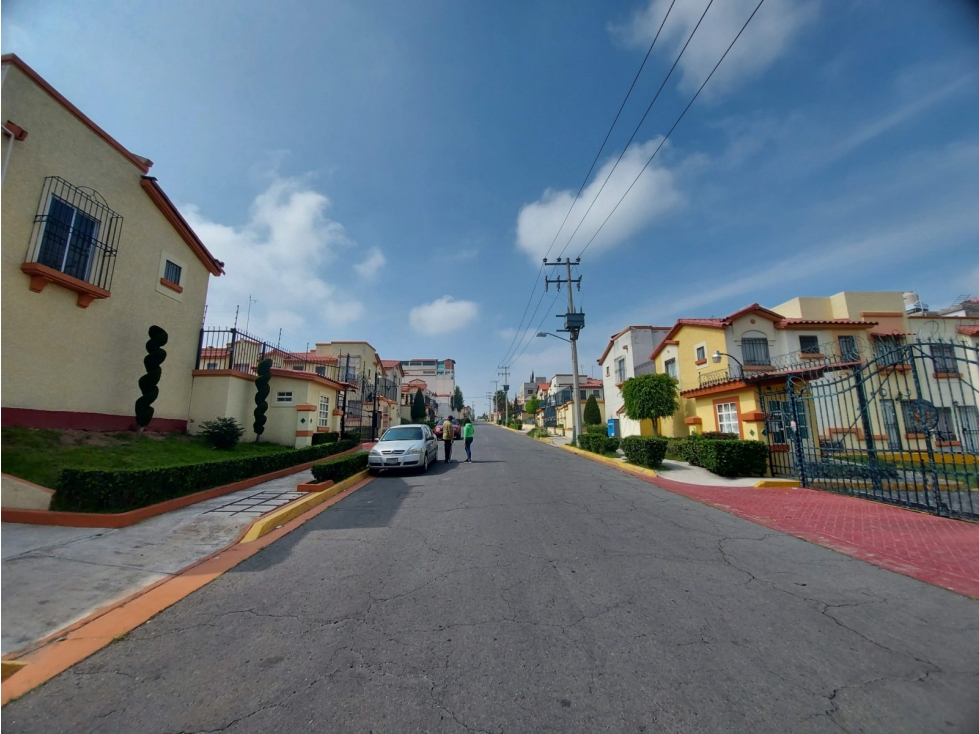 VENTA, BONITA CASA EN TECAMAC,  EDO. MÉXICO PRIV. SALVATIERRA