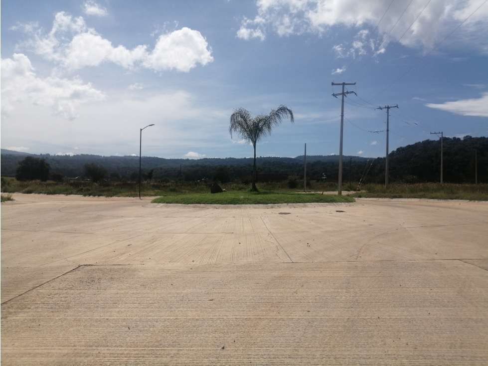 LOTE EN TRASPASO  EN PATZCUARO JUNTO AL AREA VERDE