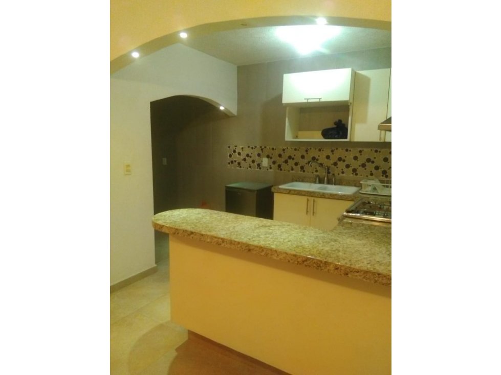 DEPARTAMENTO EN VENTA PB ZONA DIAMANTE FRACC MARINA DIAMANTE