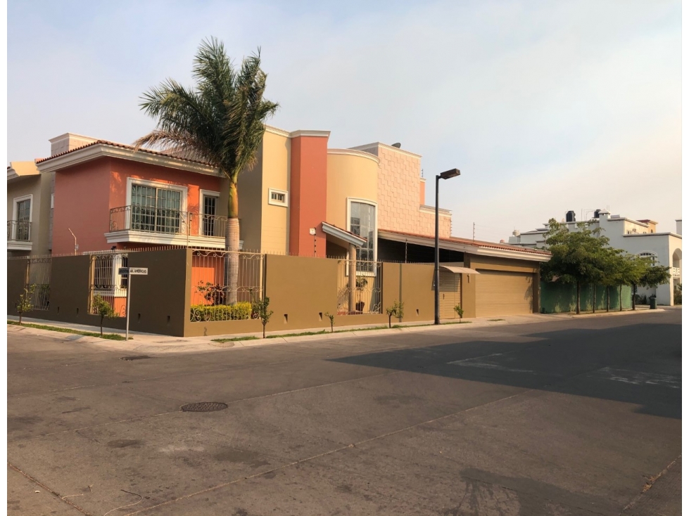 VENTA DE CASA EN RESIDENCIAL LAS AMÉRICAS, ZAMORA MICHOACÁN