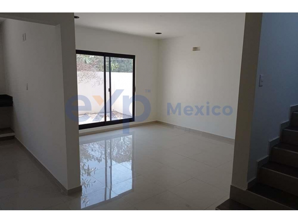 HERMOSA RESIDENCIA EN VENTA COL UNIDAD NACIONAL CD MADERO TAMAULIPAS