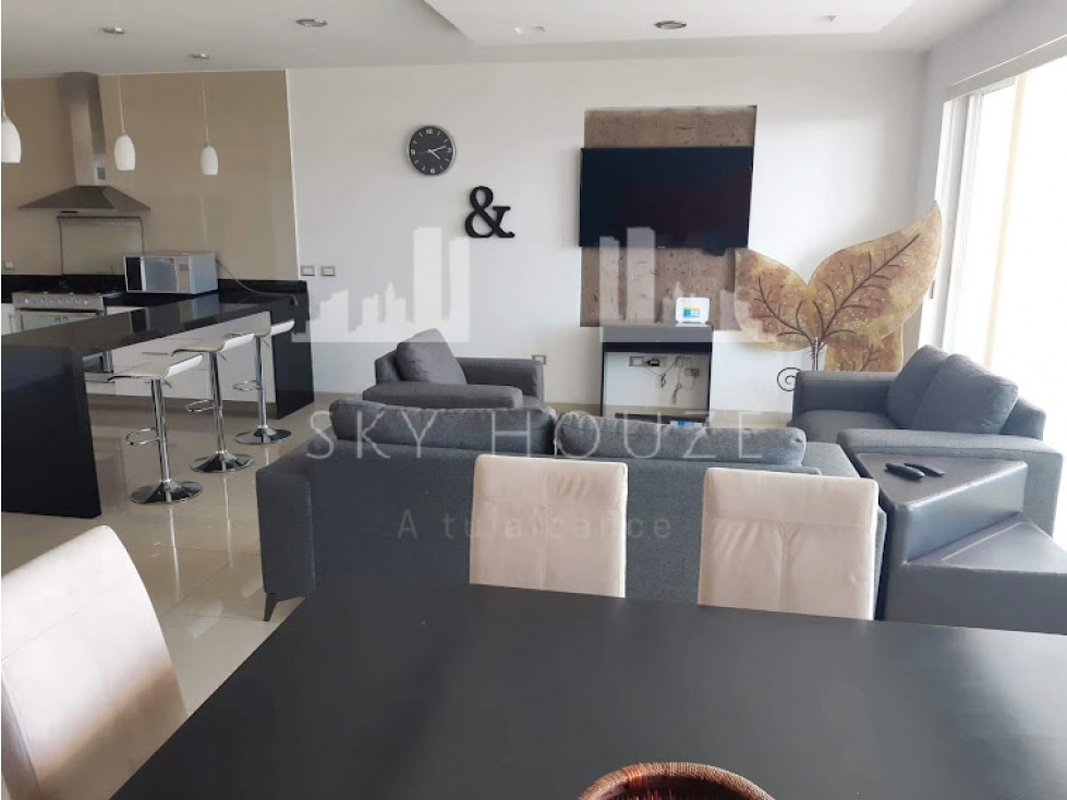 PENTHOUSE AMUEBLADO RENTA AL NORTE EN LOS BOSQUES