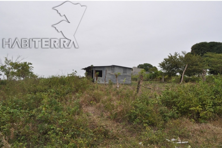 TERRENO EN VENTA EN LA COL. NARANJAL, TUXPAN, VER.